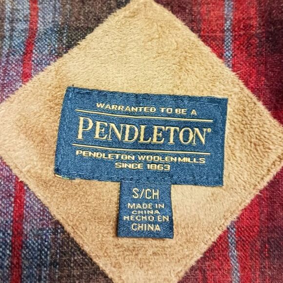  PENDLETON Women's Maroon Heavy Sherpa Jacket. - Picture 3 of 16